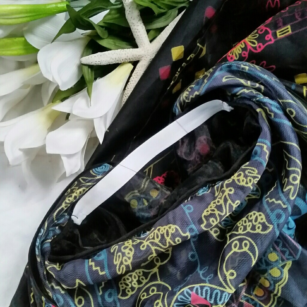 *HOST PICK* Boutique Patterned Maxi Dress* - Picture 5 of 7
